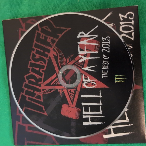 Skateboarding DVD Bundle Thrasher DC Shoes Globe Shoes and Transworld - Picture 4 of 12